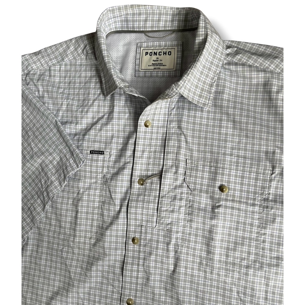 Poncho Outdoors Mens XL Regular Fit Fishing Shirt Grey Plaid Magnetic Pockets